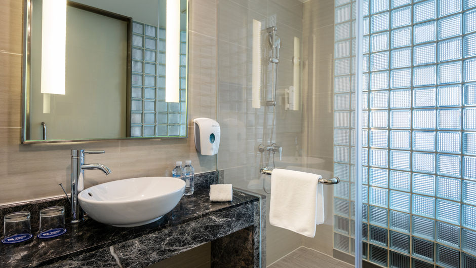 Holiday Inn Express Shanghai New Jinqiao Room