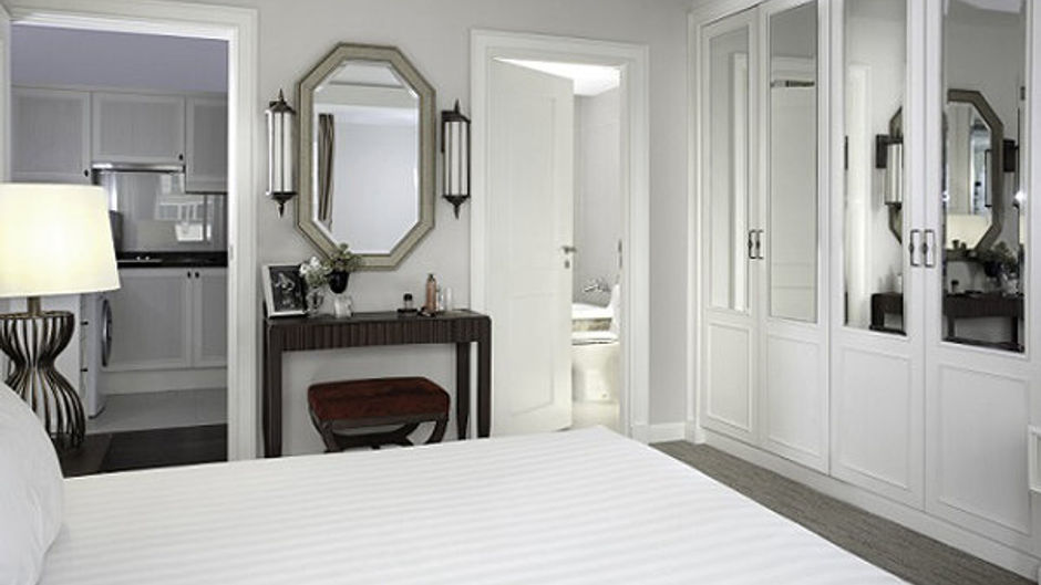 Bliston Suwan Park View Hotel Suite