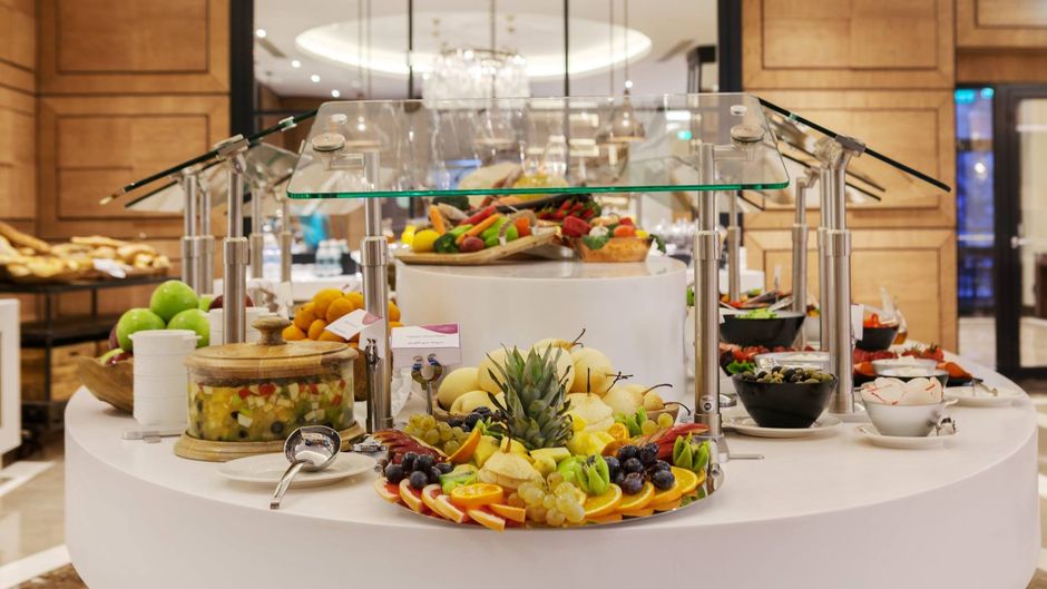 Crowne Plaza Borjomi Restaurant