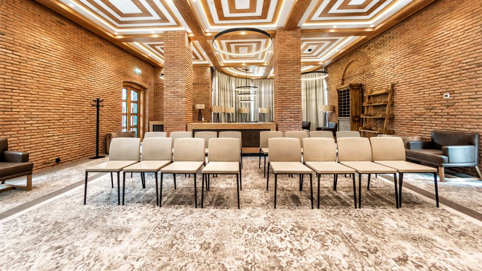 Crowne Plaza Borjomi Meeting