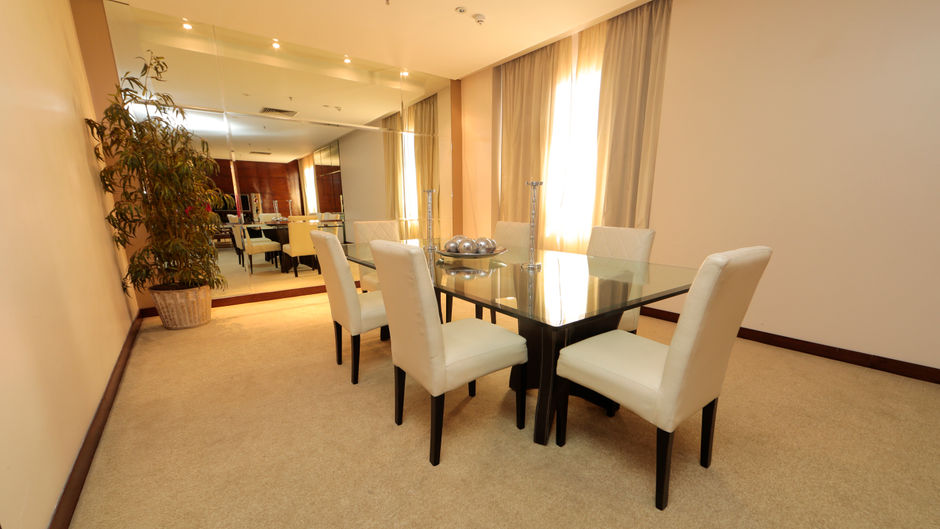 Crowne Plaza Asuncion Hotel Suite