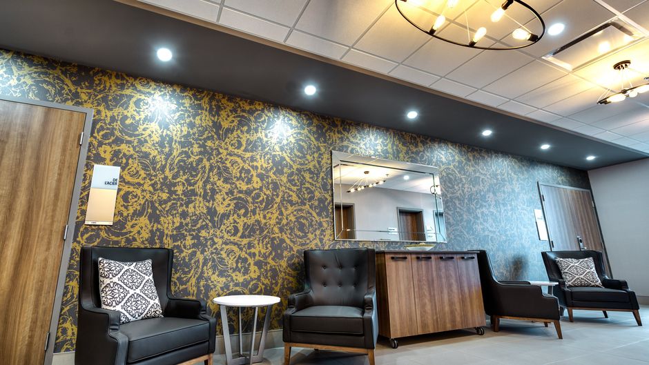 Holiday Inn Expr & Stes Trois-Rivieres W Meeting