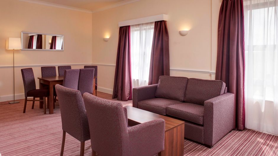 Holiday Inn Rotherham-Sheffield M1,Jct33 Suite