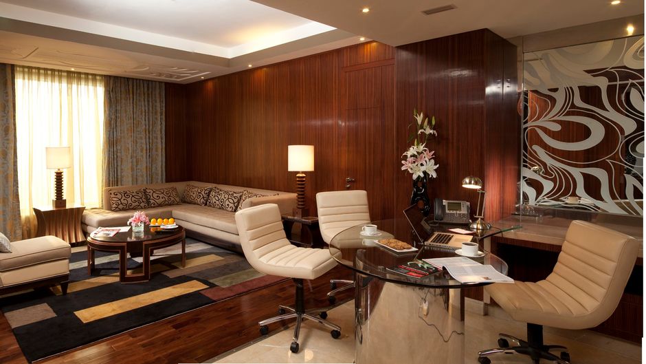 Crowne Plaza New Delhi Okhla Suite