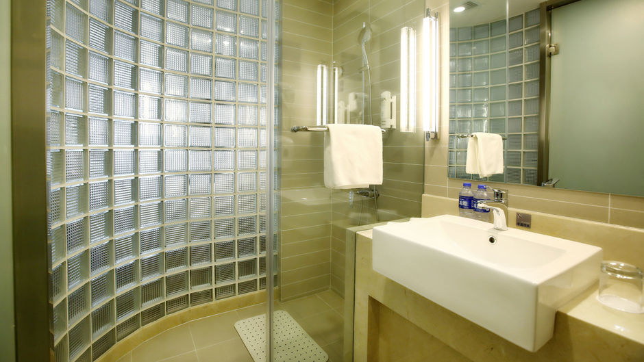 Holiday Inn Express Langfang Park View Room