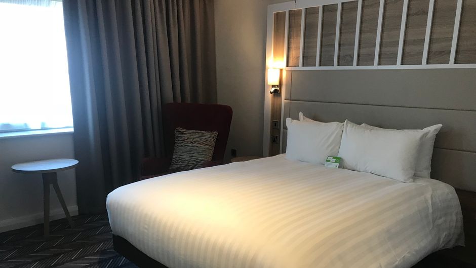 Holiday Inn London Shepperton Room