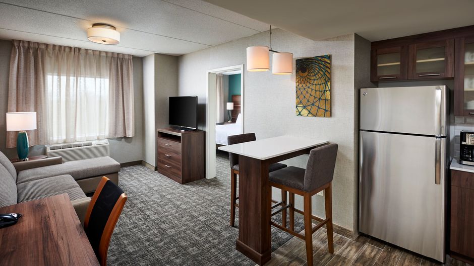 Staybridge Suites Niagara-on-the-Lake Suite
