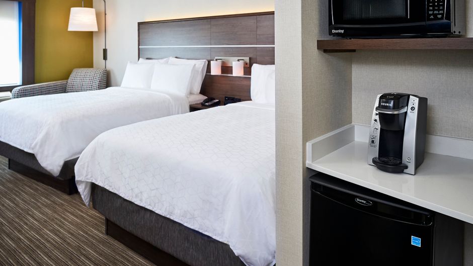 Holiday Inn Express Niagara-on-the-Lake Room