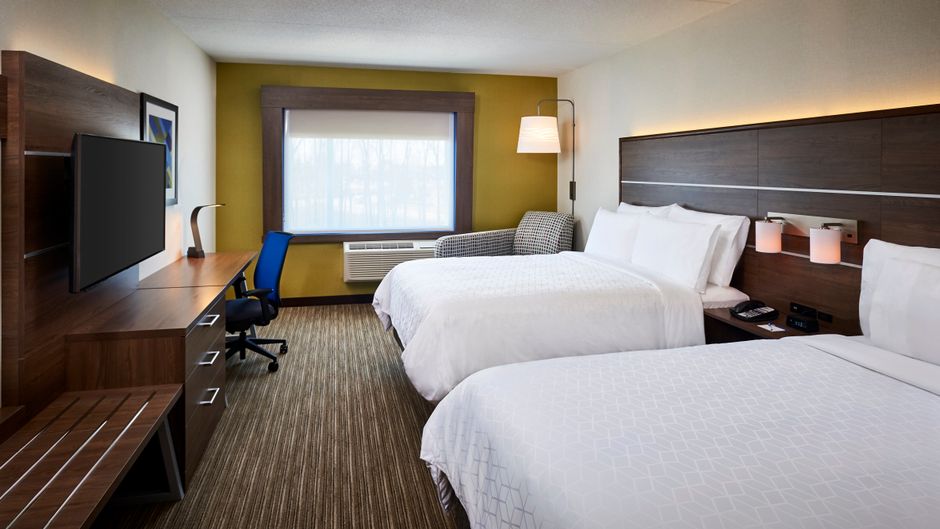 Holiday Inn Express Niagara-on-the-Lake Room