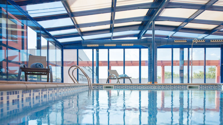 Salles Hotel Ciutat del Prat Pool