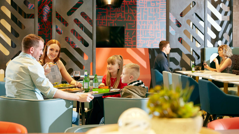 Holiday Inn Express Adelaide City Centre Restaurant