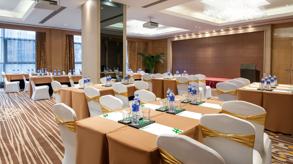 Holiday Inn Oriental Plaza Ballroom