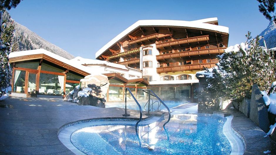 Relais Chateaux Spa Hotel Jagdhof Exterior