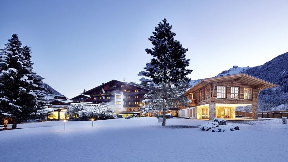 Relais Chateaux Spa Hotel Jagdhof Exterior