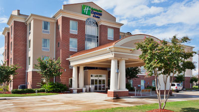 Holiday Inn Express & Suites Baton Rouge