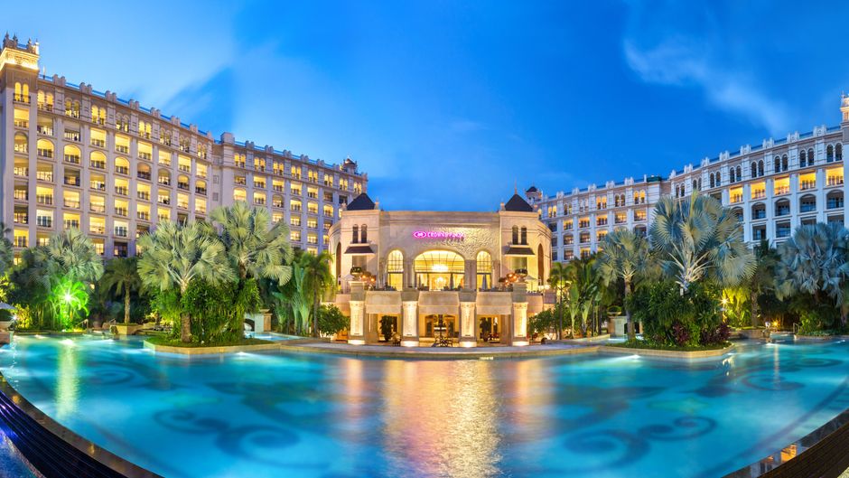 Crowne Plaza Resort Sanya Bay Exterior