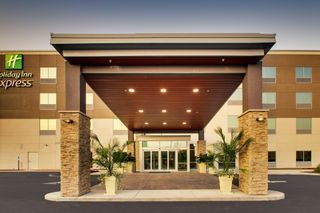 Holiday Inn Express Lexington East