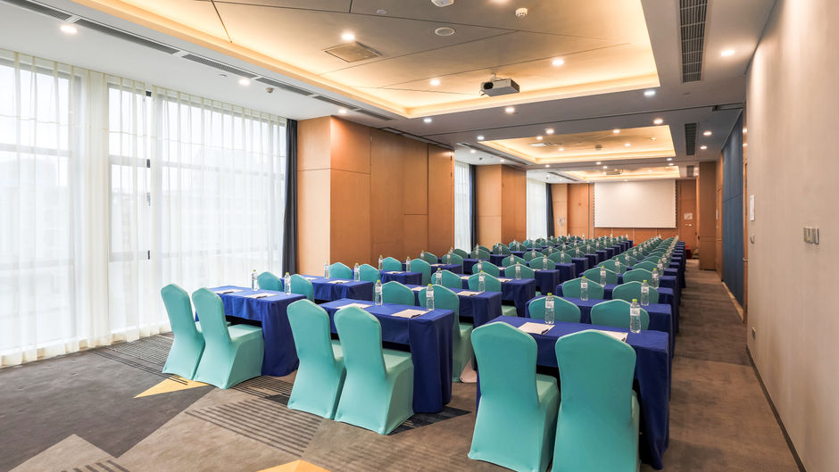 Holiday Inn Express Chengdu Xindu Meeting