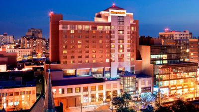 Sheraton LaGuardia East Hotel