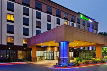Holiday Inn Express Atlanta NW Galleria