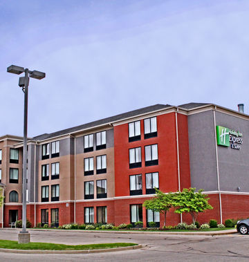 Holiday Inn Express Hotel & Suites