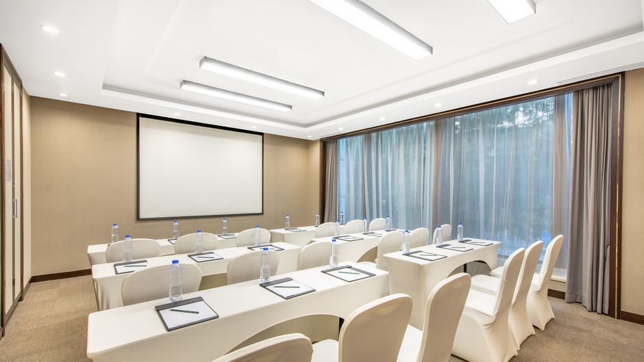 Holiday Inn Express Temple of Heaven Meeting