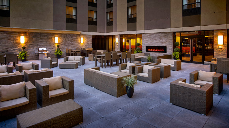 Staybridge Suites Hamilton-Downtown Lobby
