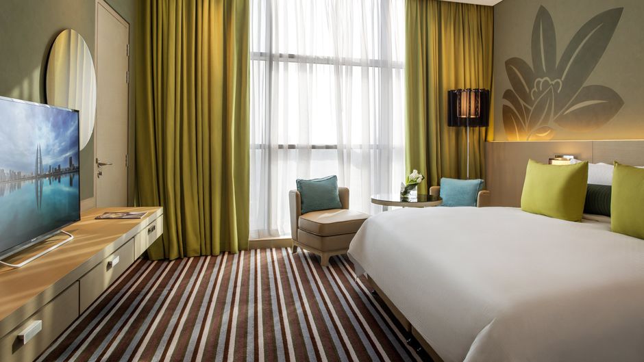 Downtown Rotana Suite
