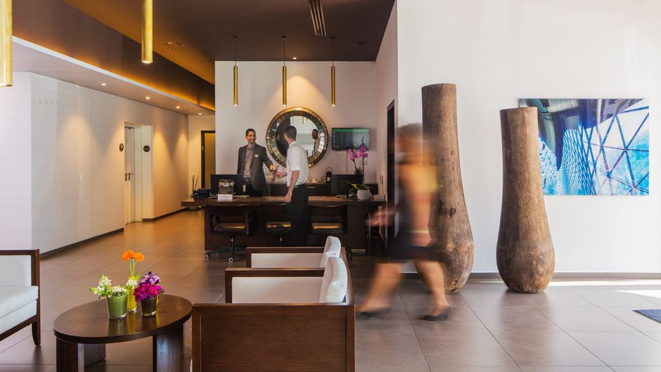 Prima Link Hotel Lobby