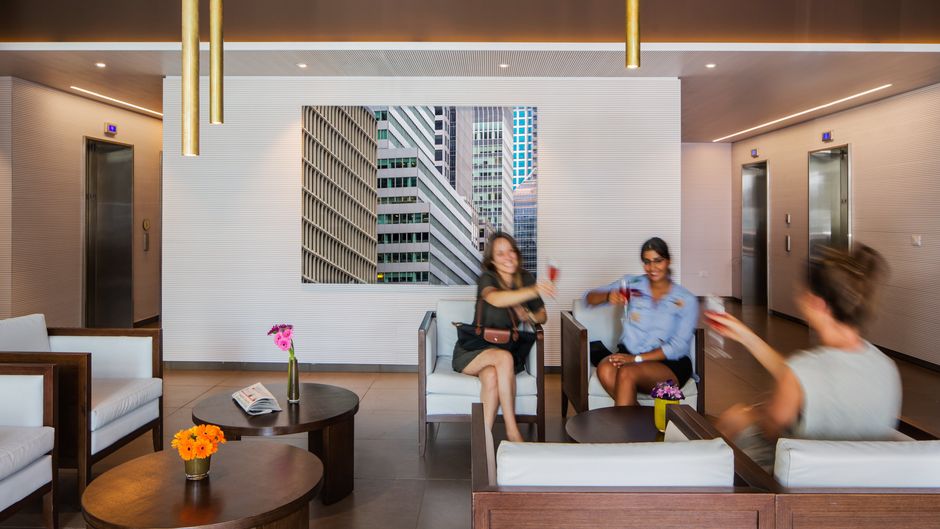 Prima Link Hotel Lobby