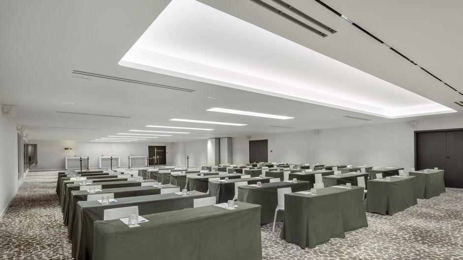 President Hotel Meeting