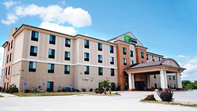 Holiday Inn Express and Suites Urbandale