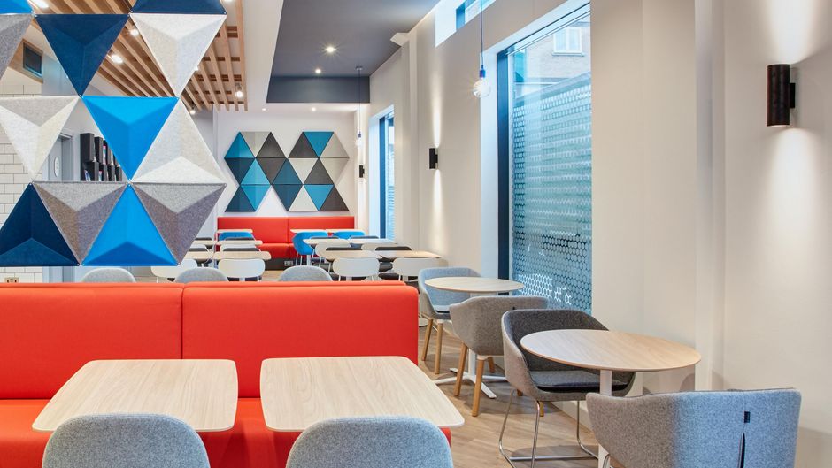Holiday Inn Express Stockport Restaurant