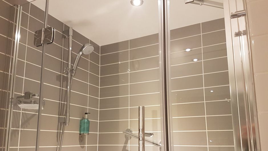 Holiday Inn Express Stockport Room