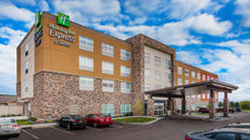 Holiday Inn Express & Suites Rice Lake