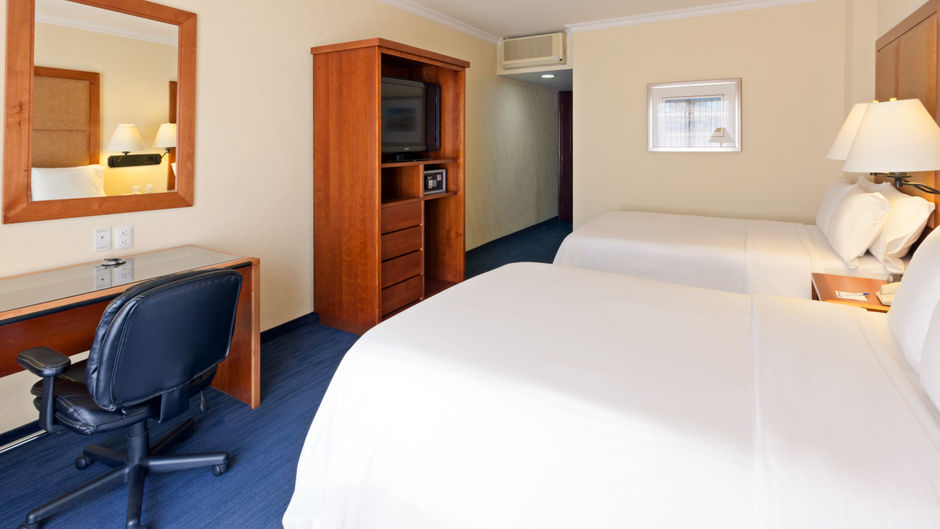 Holiday Inn Express Centro Historico Room