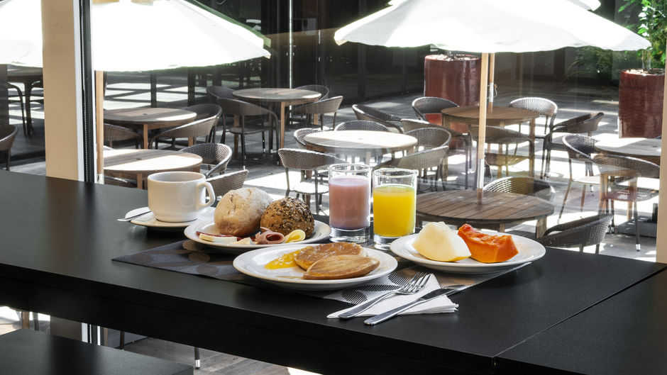 Holiday Inn Express Farroupilha Restaurant