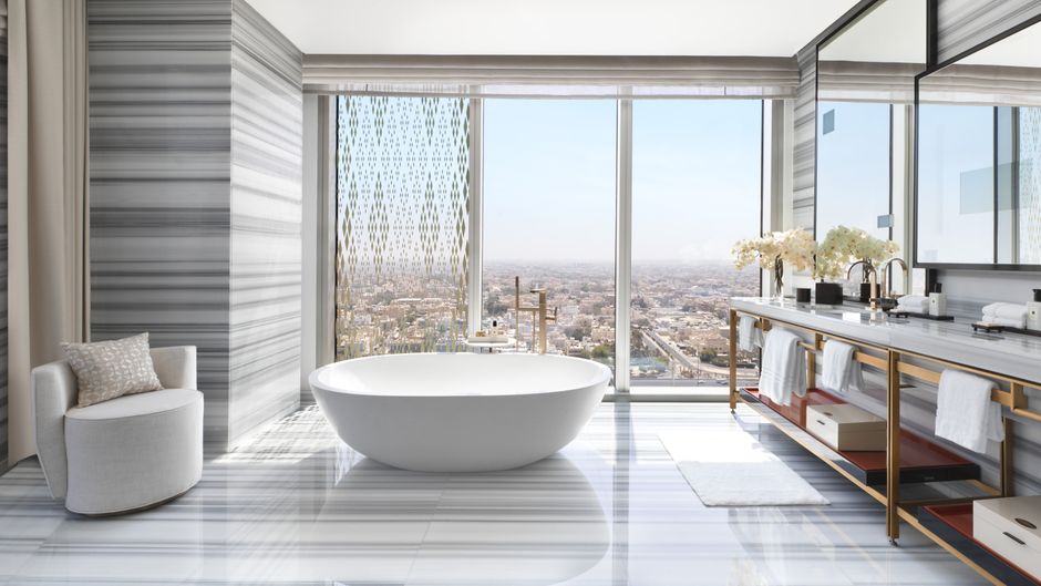 Four Seasons Kuwait at Burj Alshaya Room
