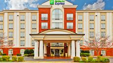 Holiday Inn Express Hotel & Suites