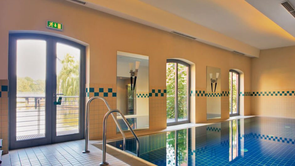 Bergstroem Hotel Pool