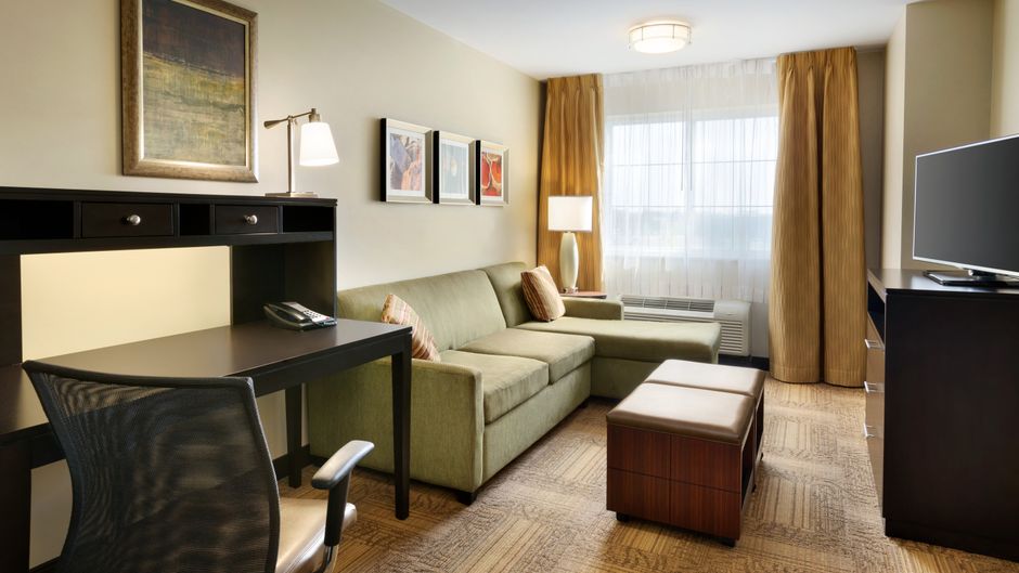 Staybridge Suites West Edmonton Suite