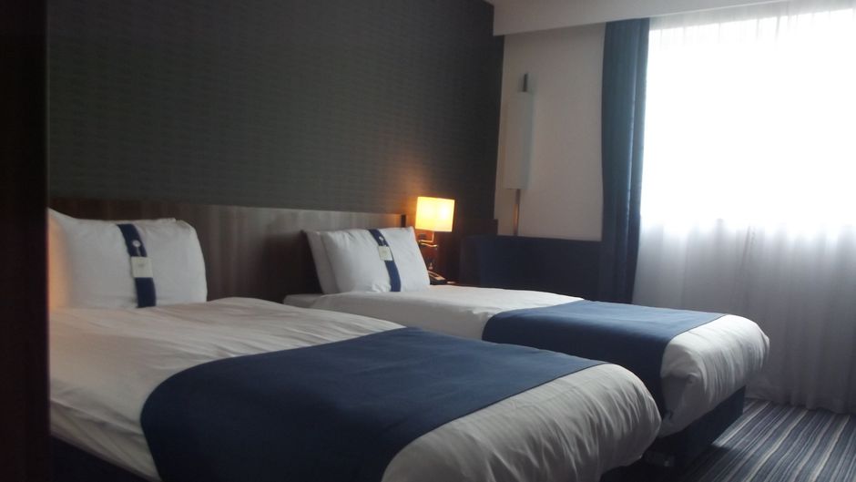 Holiday Inn Express Preston South Room