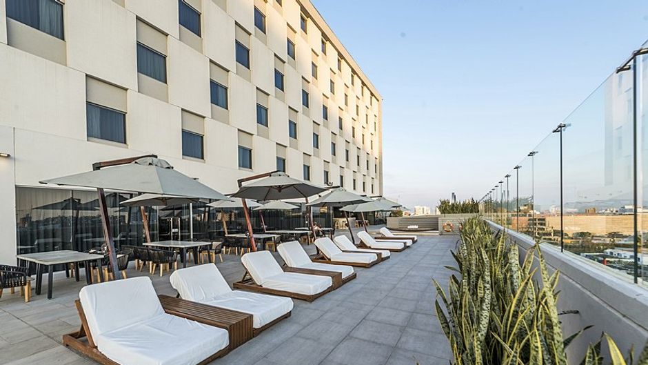 Movich Buro 51 Hotel Pool