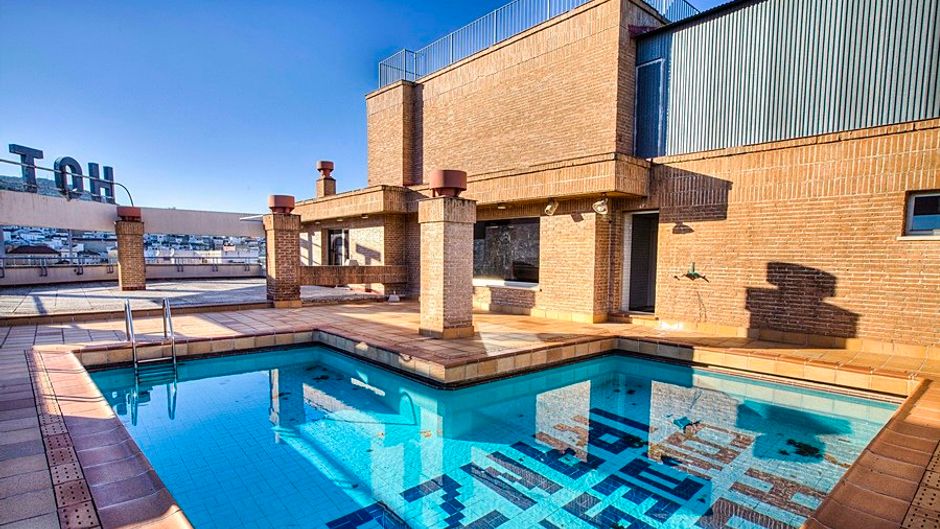 Condestable Iranzo Hotel Pool