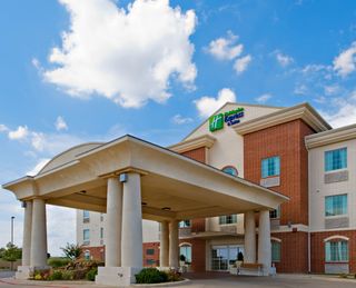 Holiday Inn Express Levelland