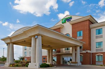 Holiday Inn Express Levelland