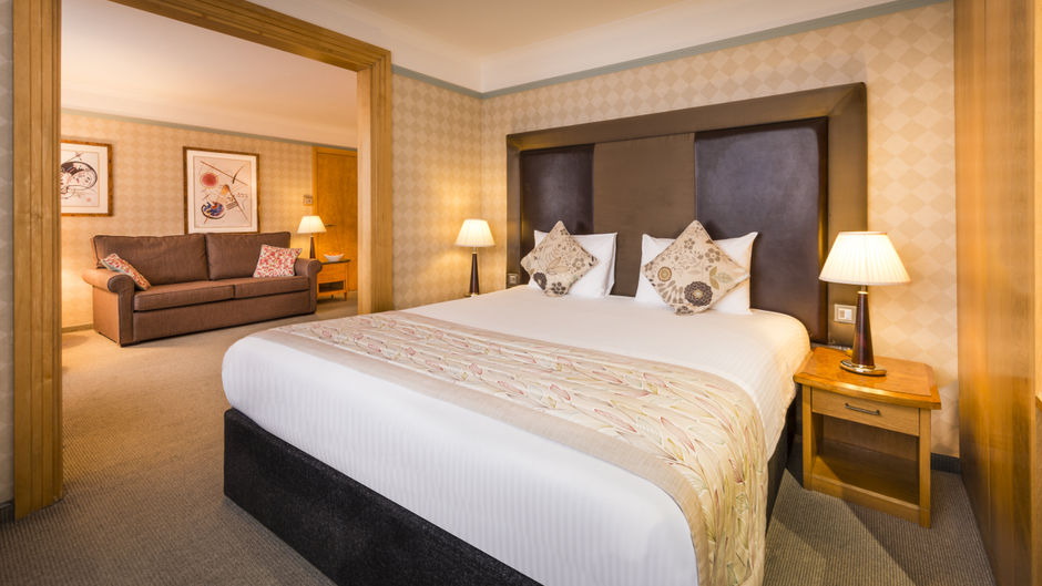 Copthorne Hotel Slough-Windsor Suite