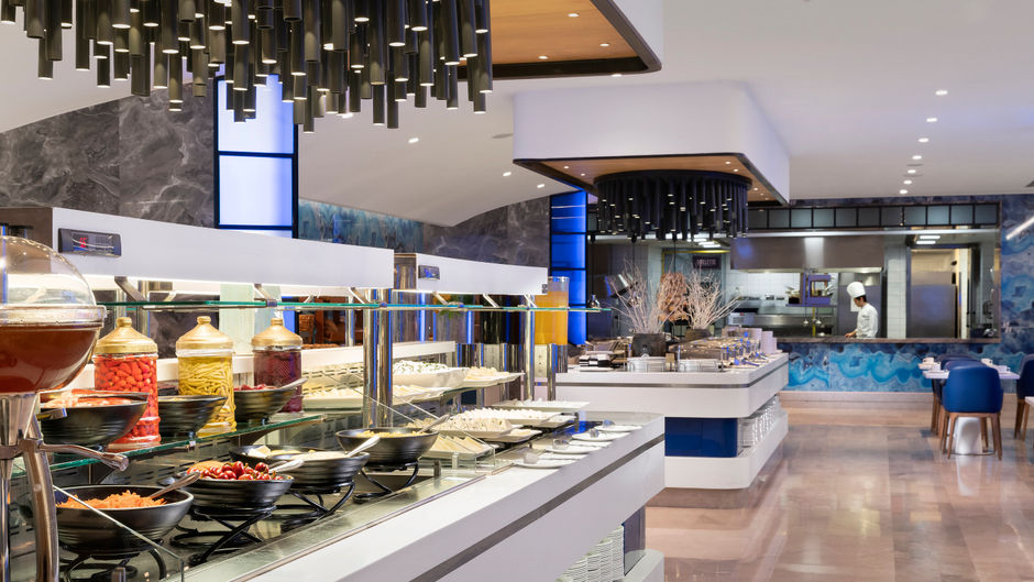Crowne Plaza Istanbul - Florya Restaurant