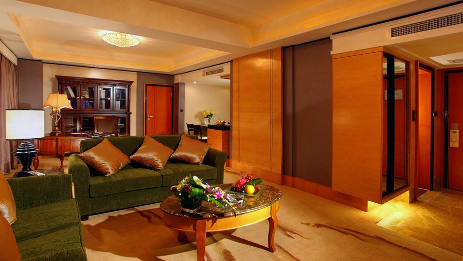 Crowne Plaza Chengdu Suite