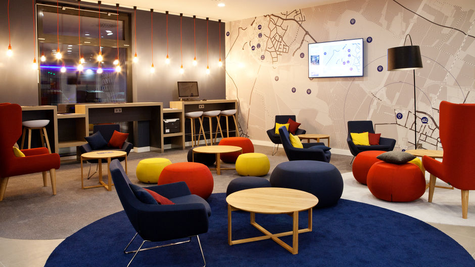 Holiday Inn Express Ringsheim Lobby